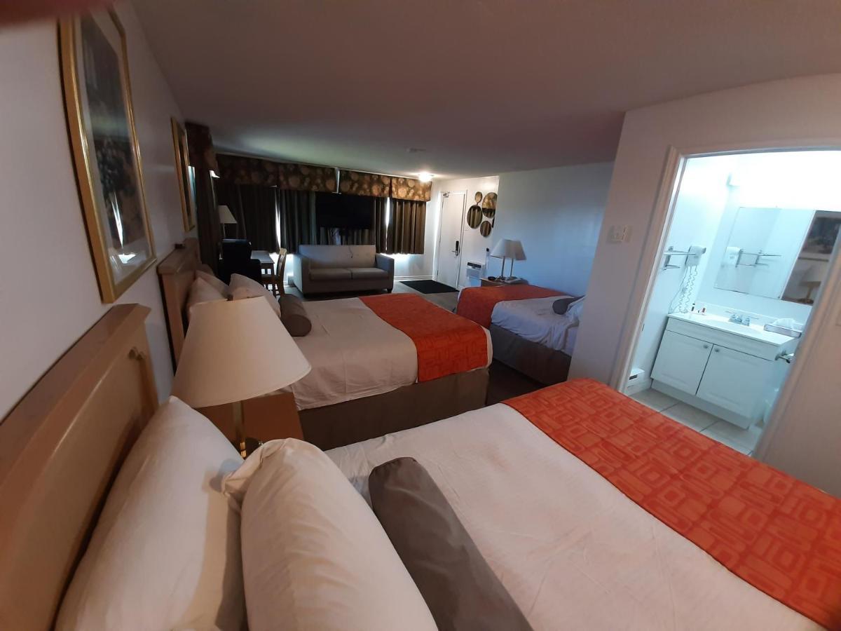 ฮาวเวิร์ด จอห์นสัน บาย วินด์แฮม วูดสต็อก นิวบรันสวิก Hotel วู้ดสต็อค ภายนอก รูปภาพ